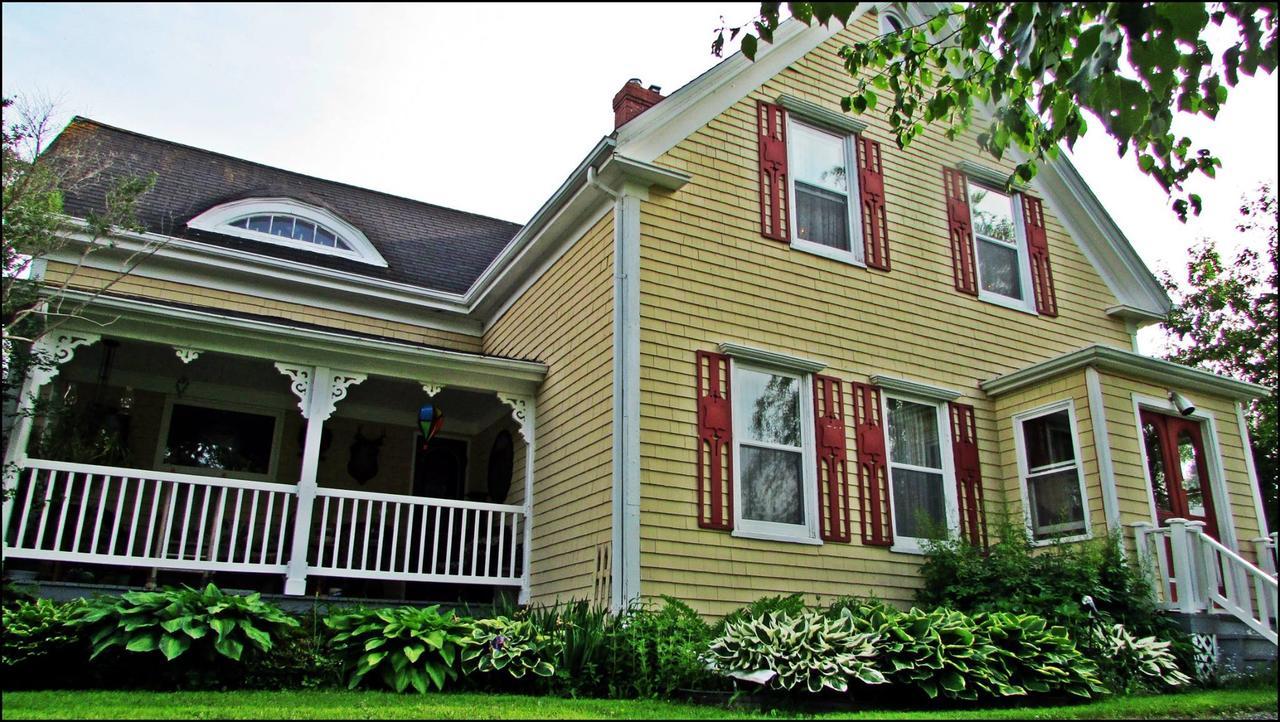 Green Gay Bulls Bed And Breakfast Vernon Bridge Exterior foto